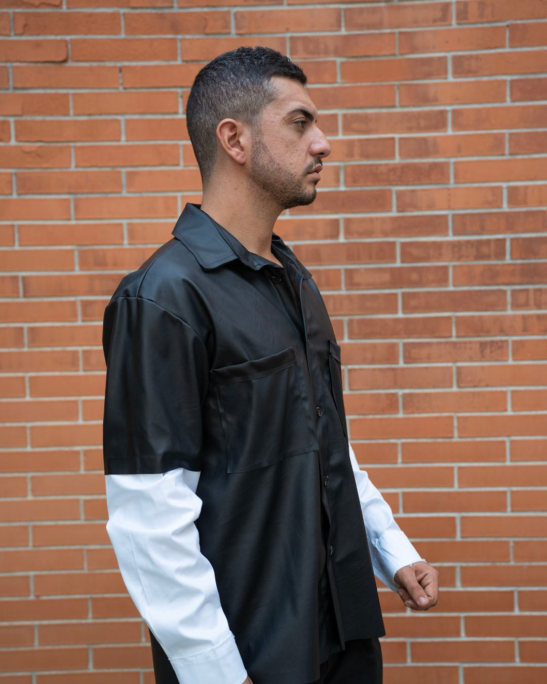 Camicia Nera Maniche Bianche